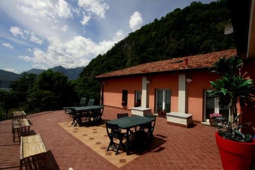 Apartment Lake Maggiore - ITALIA Hotel in Canton of Ticino