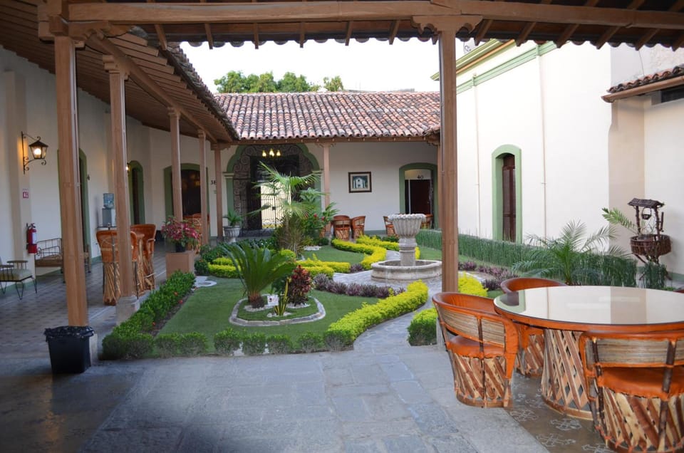 Hotel La Merced Hotel in Villa de Álvarez