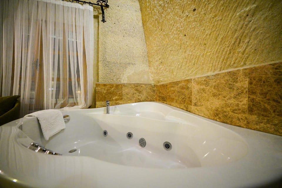 Cave Hotel Saksagan Hotel in Turkey