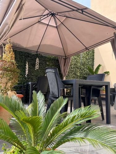 Home sweet home Hotel in Torre Annunziata