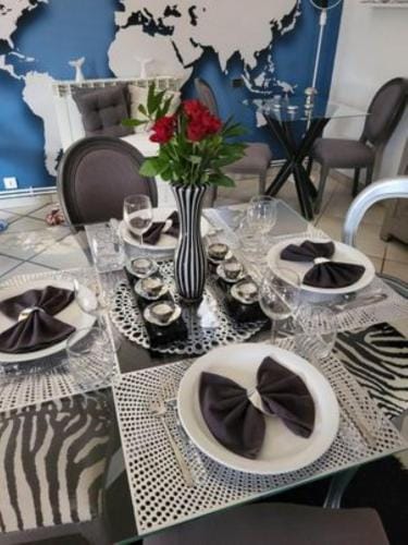 VILLA RAFFAELLA Hotel in Auvergne-Rhône-Alpes