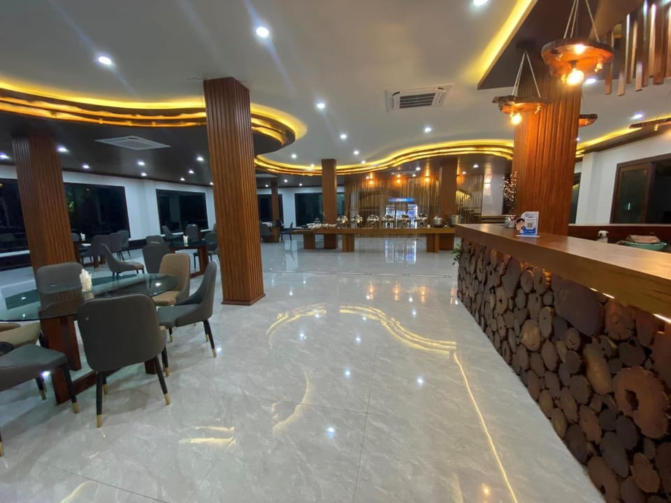Coffee shop
