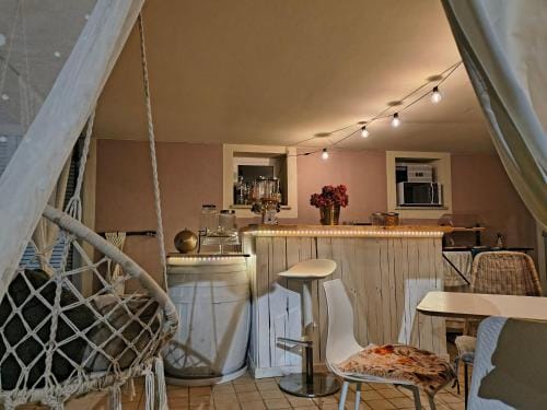 B&B Tra colline marchigiane - sauna e piscina Hotel in Marche