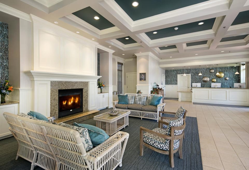 Avila Lighthouse Suites Hotel in Avila Beach