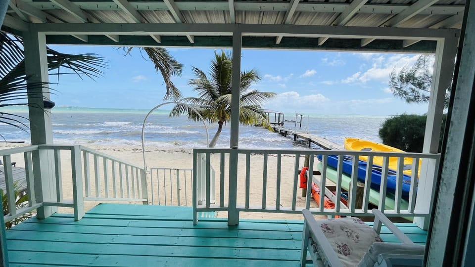 Coral Cove Inn Inn in Stann Creek District