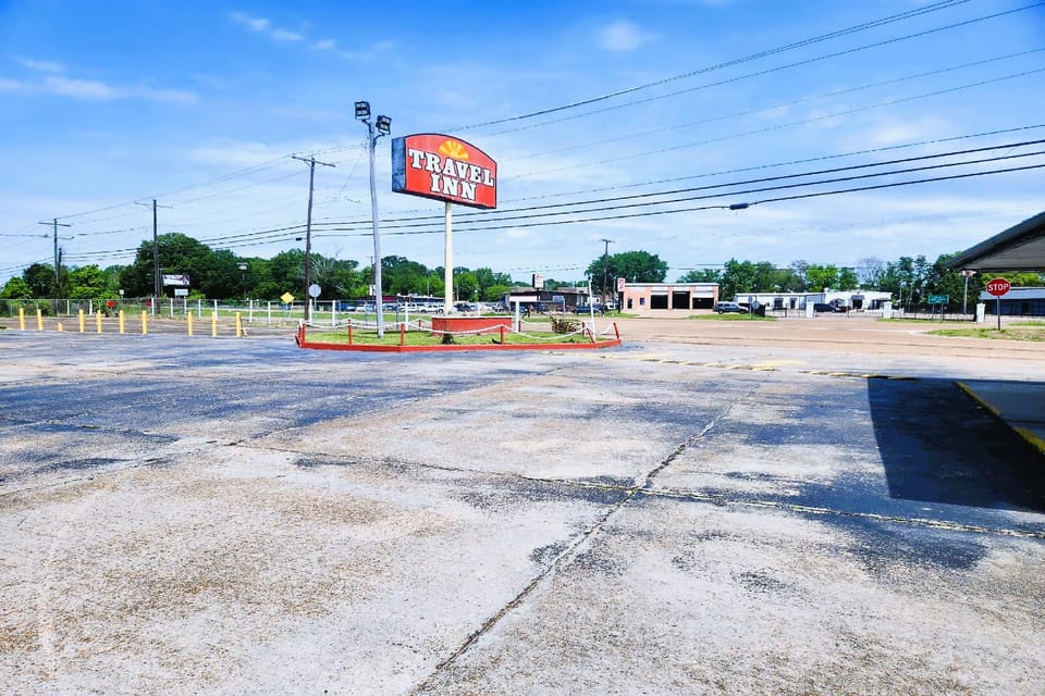 Travel Inn by OYO, Hwy 80 - Jackson Hotel in Jackson