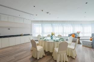 UrCove by Hyatt Hangzhou Riverside CBD Hotel in Hangzhou