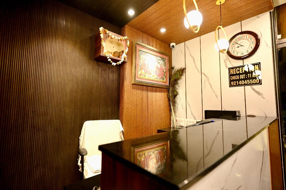 Hotel Vrindavan Palace Hotel in Rajasthan