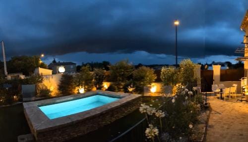 Le Petit Eden Hotel in Uzes