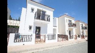 Protaras Menelaos Villa Mv7 Hotel in Paralimni