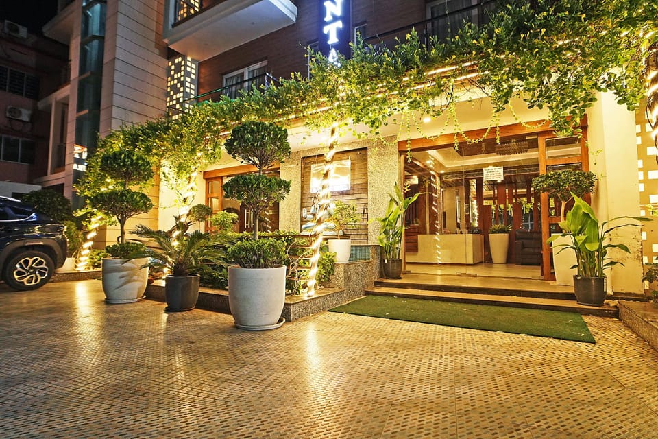 ROYAL VEDANTA Hotel in West Bengal