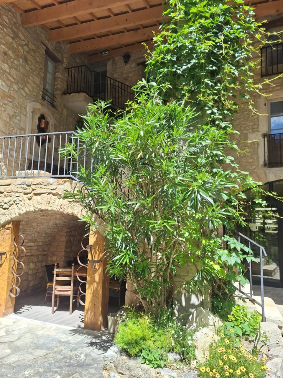 Hotel restaurant Clos des Sullys Hotel in Provence-Alpes-Côte d'Azur