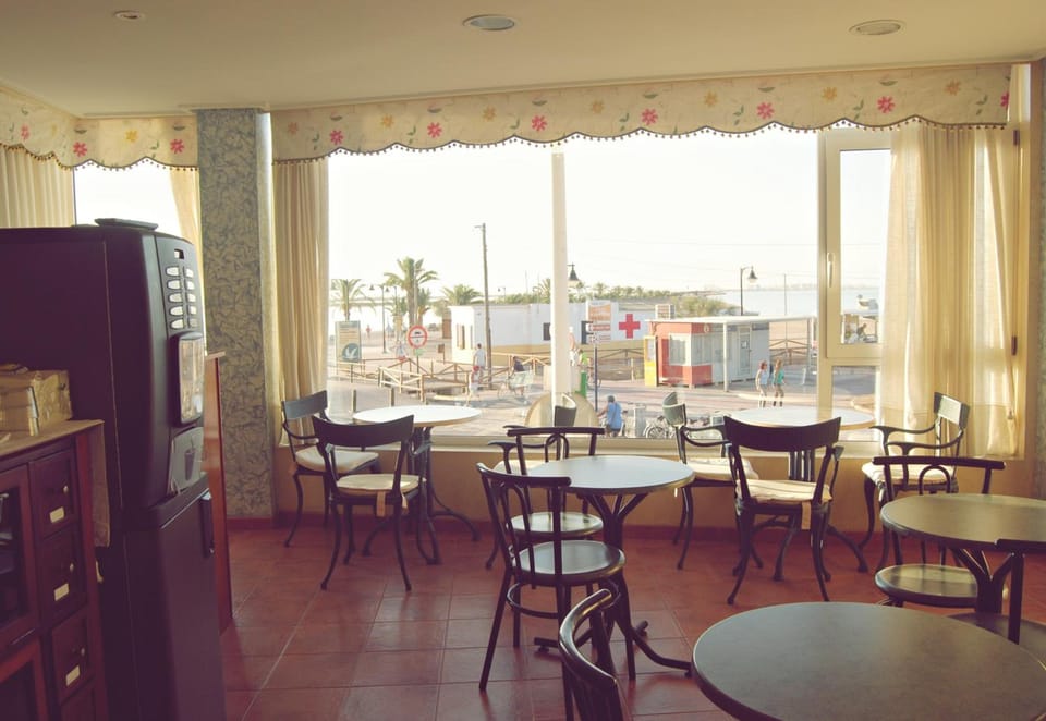 Bar/lounge