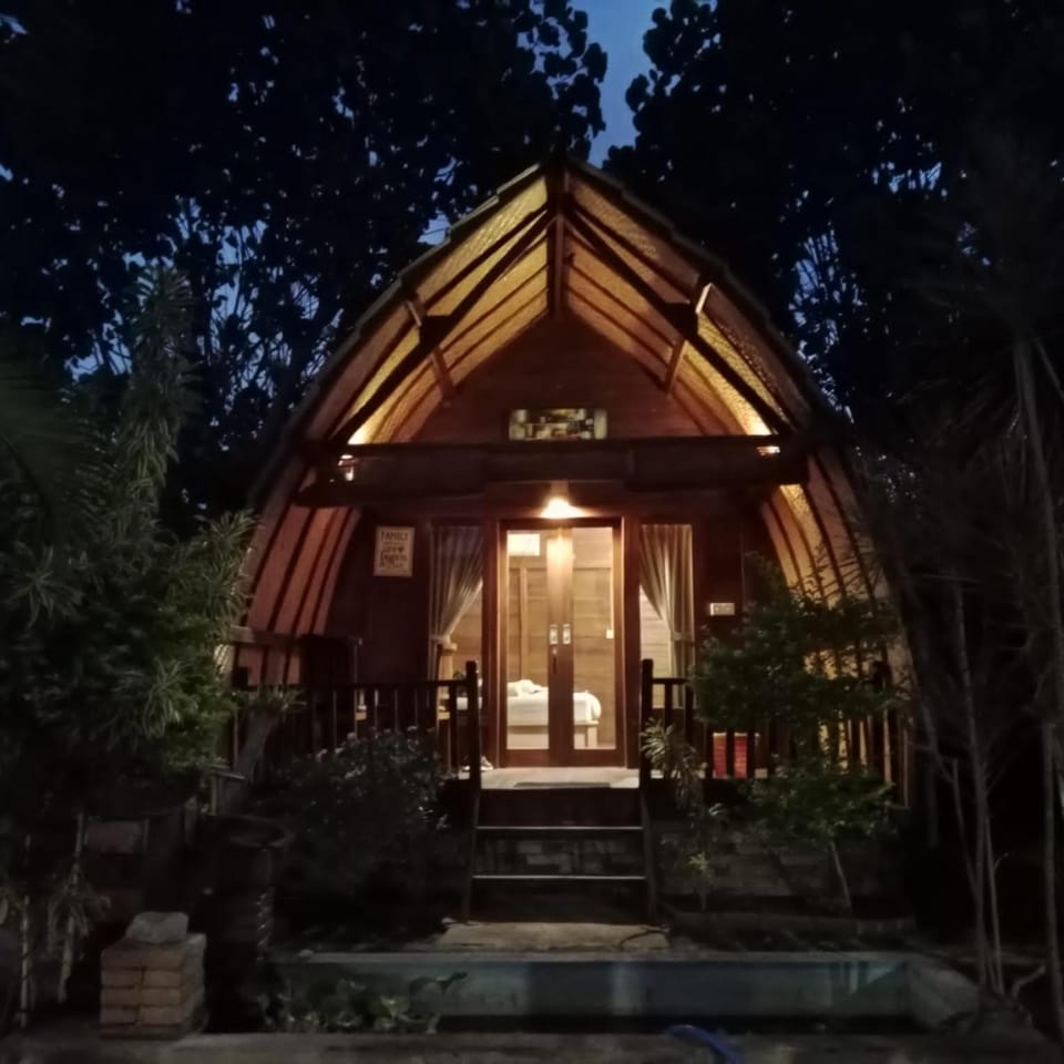 Maha Nusa Menjangan Hotel in Bali