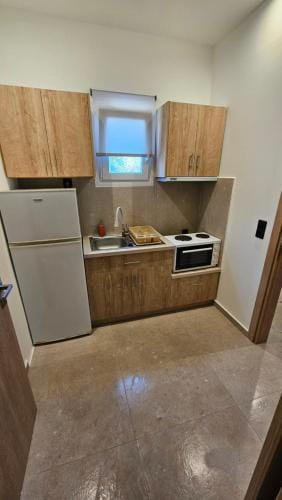 Ηλιοπετρα - Iliopetra Hotel in Euboea