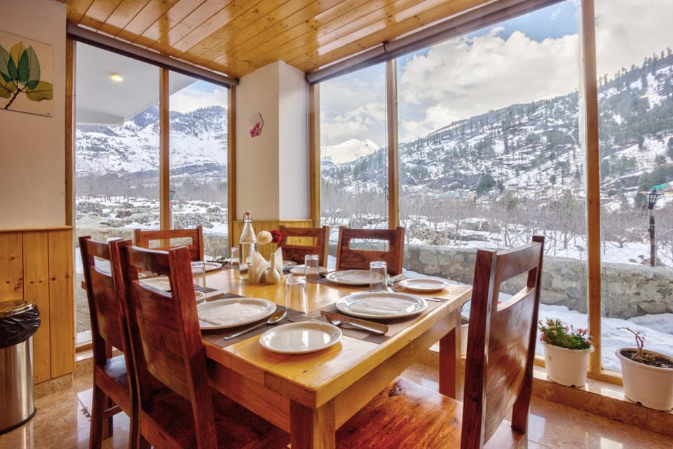 La Aero Resort - Manali Hotel in Himachal Pradesh
