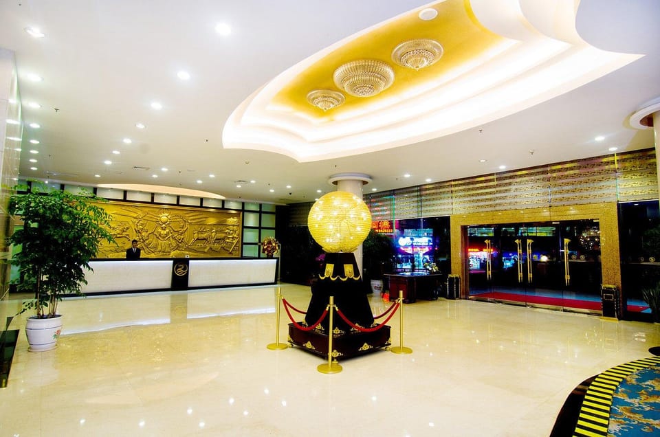 Zhuhai Huafeng Hotel (Huafa Mall Branch) Hotel in Guangdong