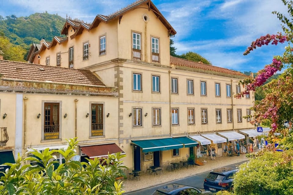 Happy Holiday Sintra Hostel in Sintra