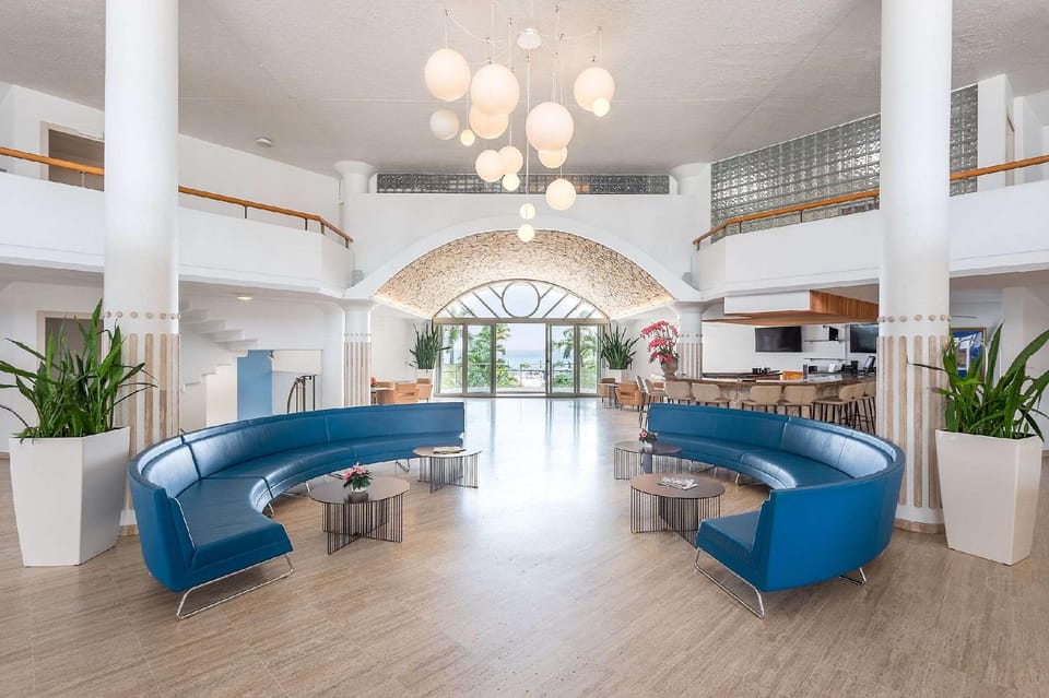 Royal Islander Club Resort La Plage Hotel in Netherlands