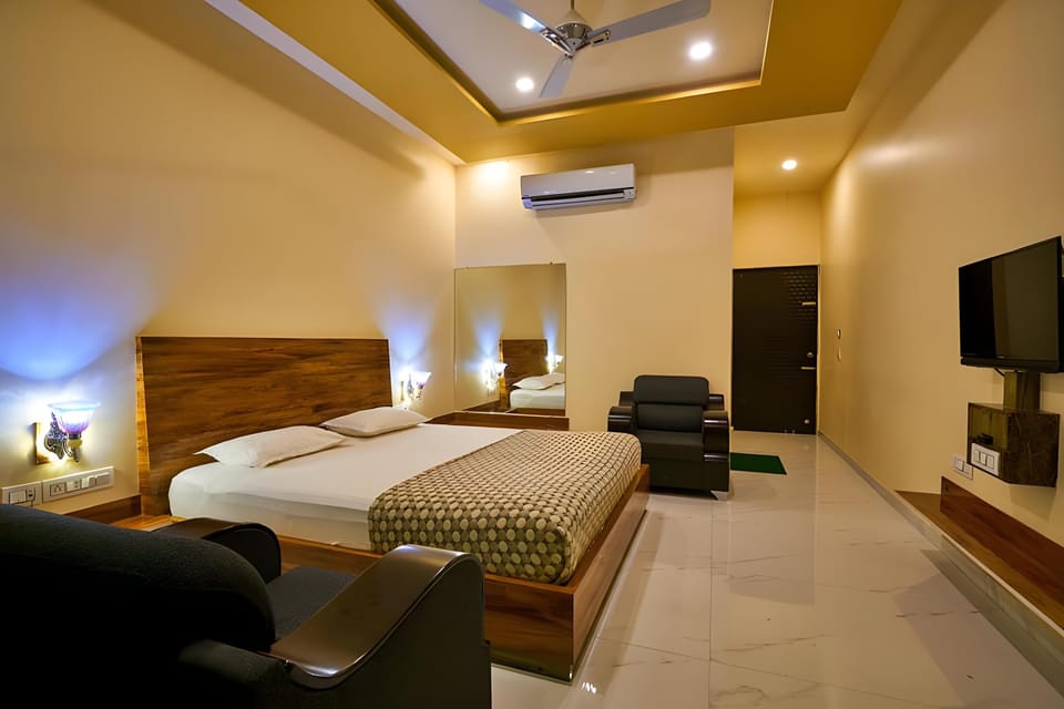 Natural resort panhala Hotel in Karnataka