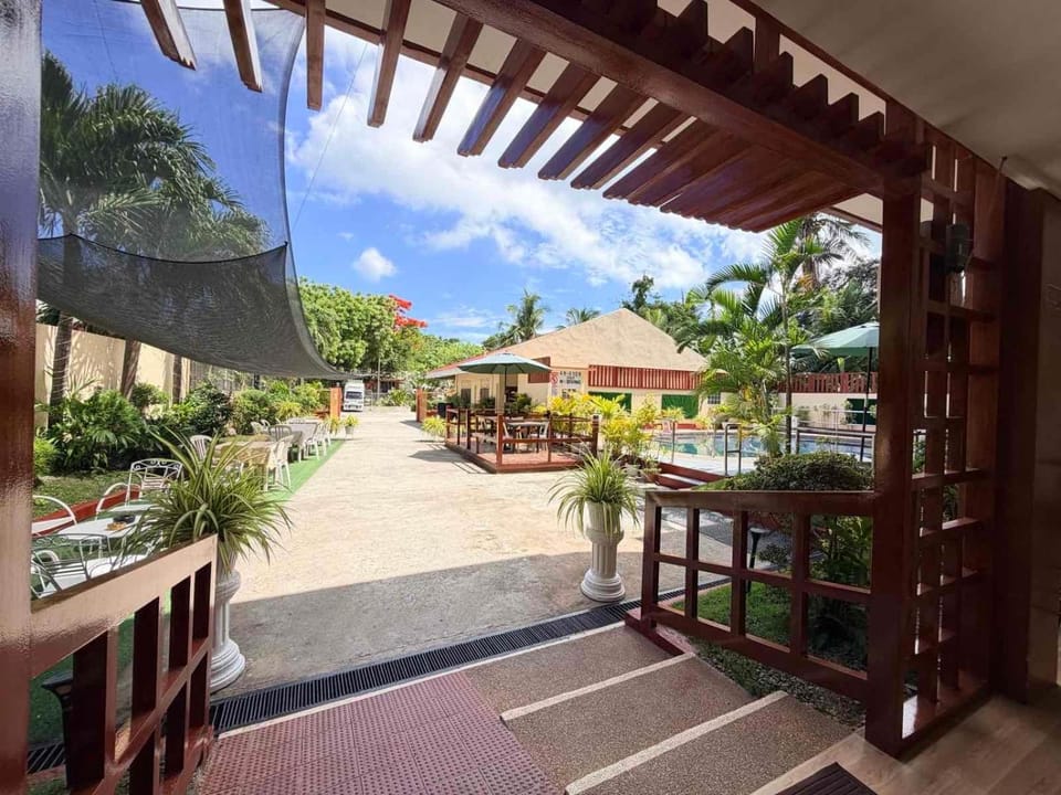 Rufana Suites Hotel in Central Visayas