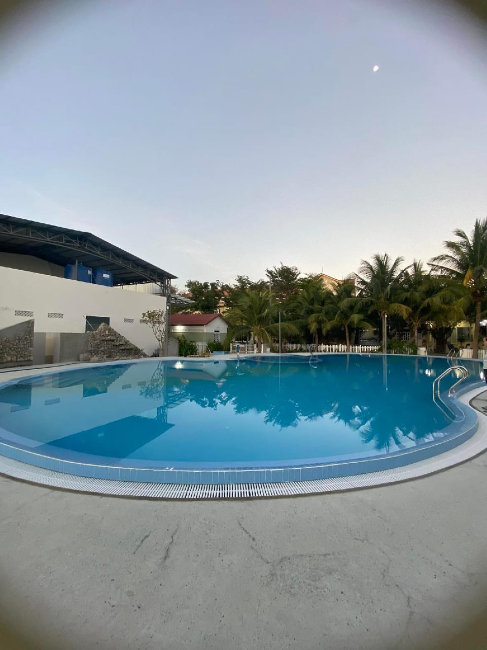 Viet Huong Hotel Resort in Lâm Đồng