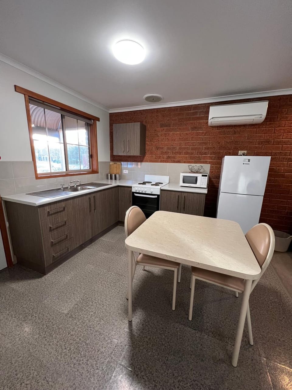 Greenways Holiday Units Motel in Victoria