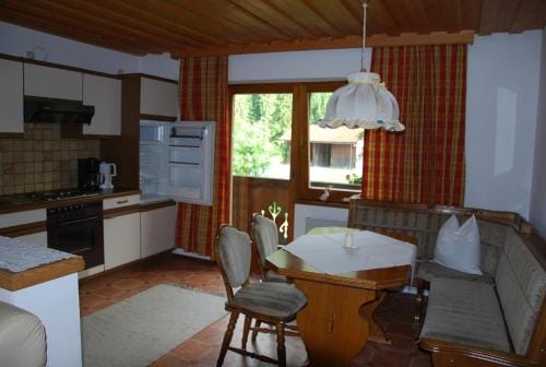 Rosumerhof Hotel in Mittenwald