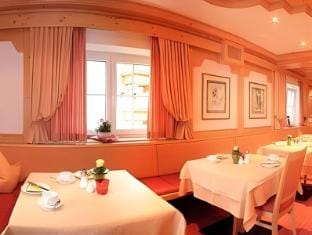 Apartments zur Sonne Hotel in Neustift im Stubaital