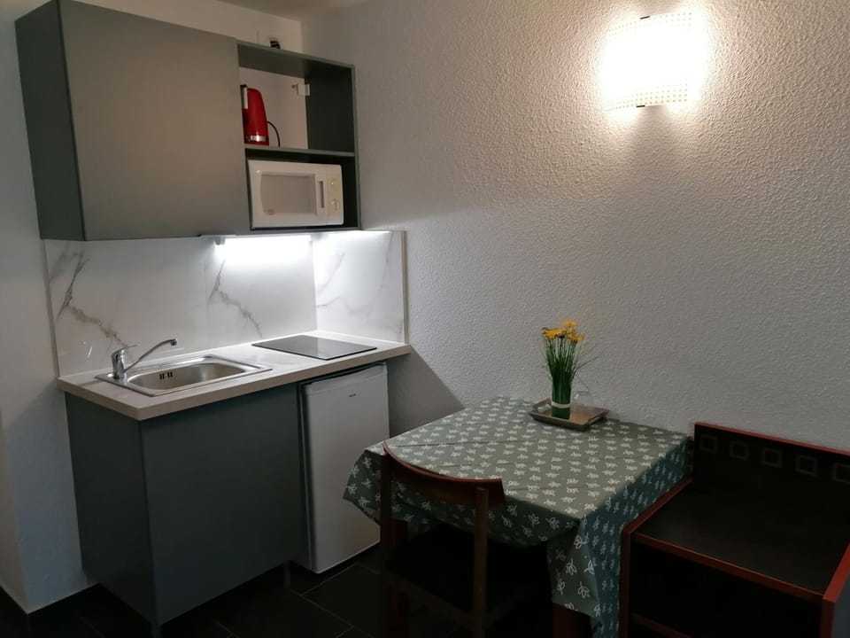 Appart Hotel La Defense Apartment hotel in Puteaux