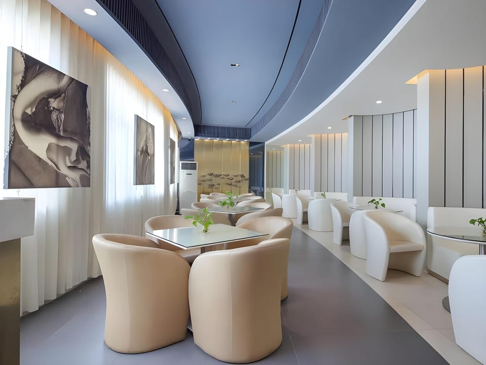 Kyriad Marvelous Hotel Wuxi Zhongshan Road Chong'an Temple South Street Hotel in Suzhou