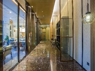 Magnotel Business Zhenjiang South Railway Station Greenland Square Hotel in Jiangsu