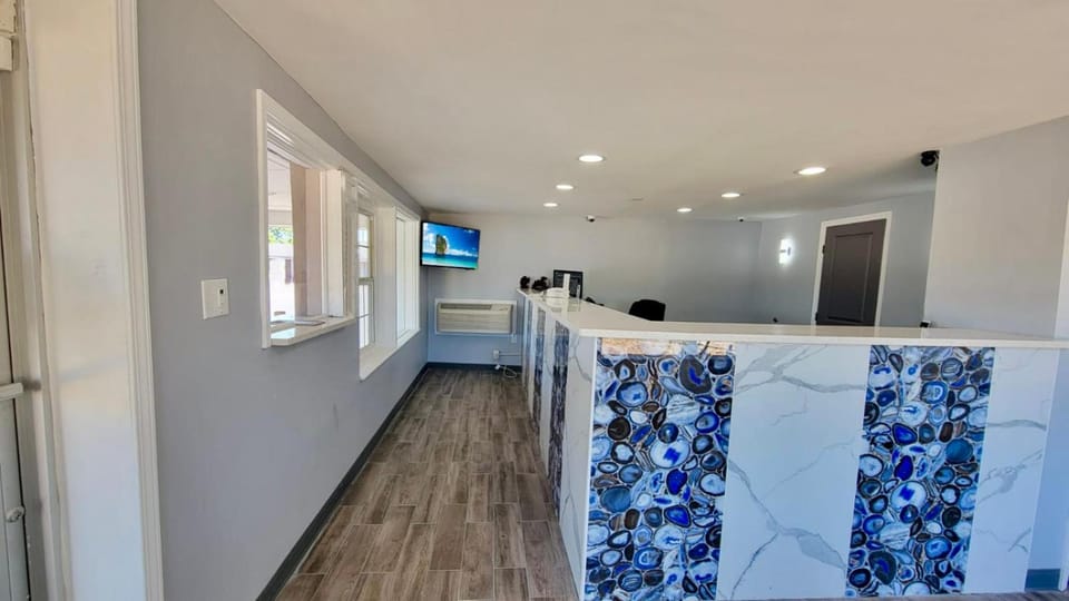 Budget Inn & Suites Motel in Florence
