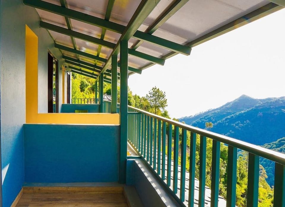 The Himalayan Deodar Hotel in Uttarakhand
