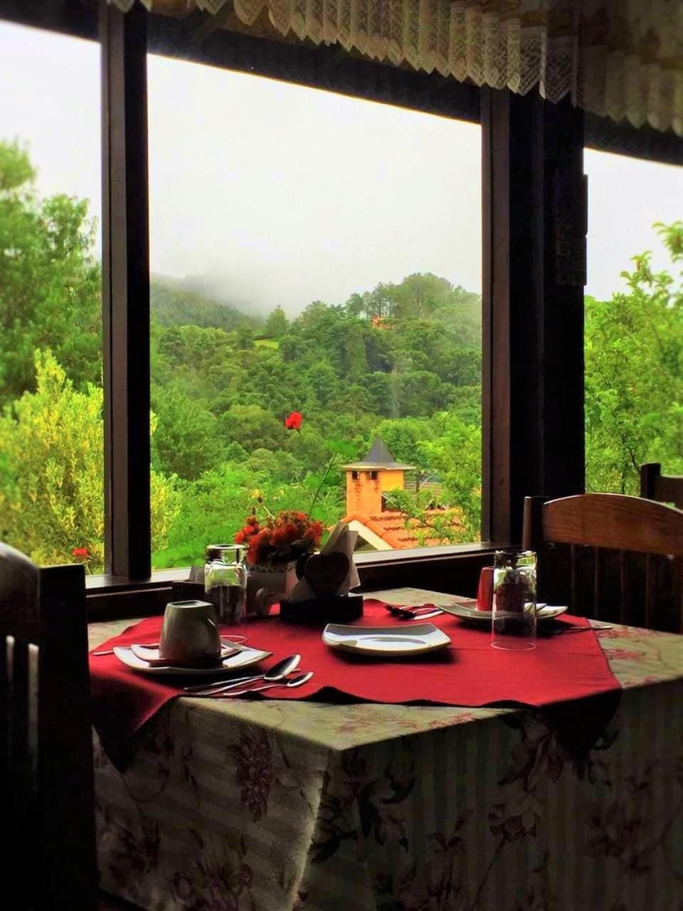 Pousada Oliveri Inn in Monte Verde