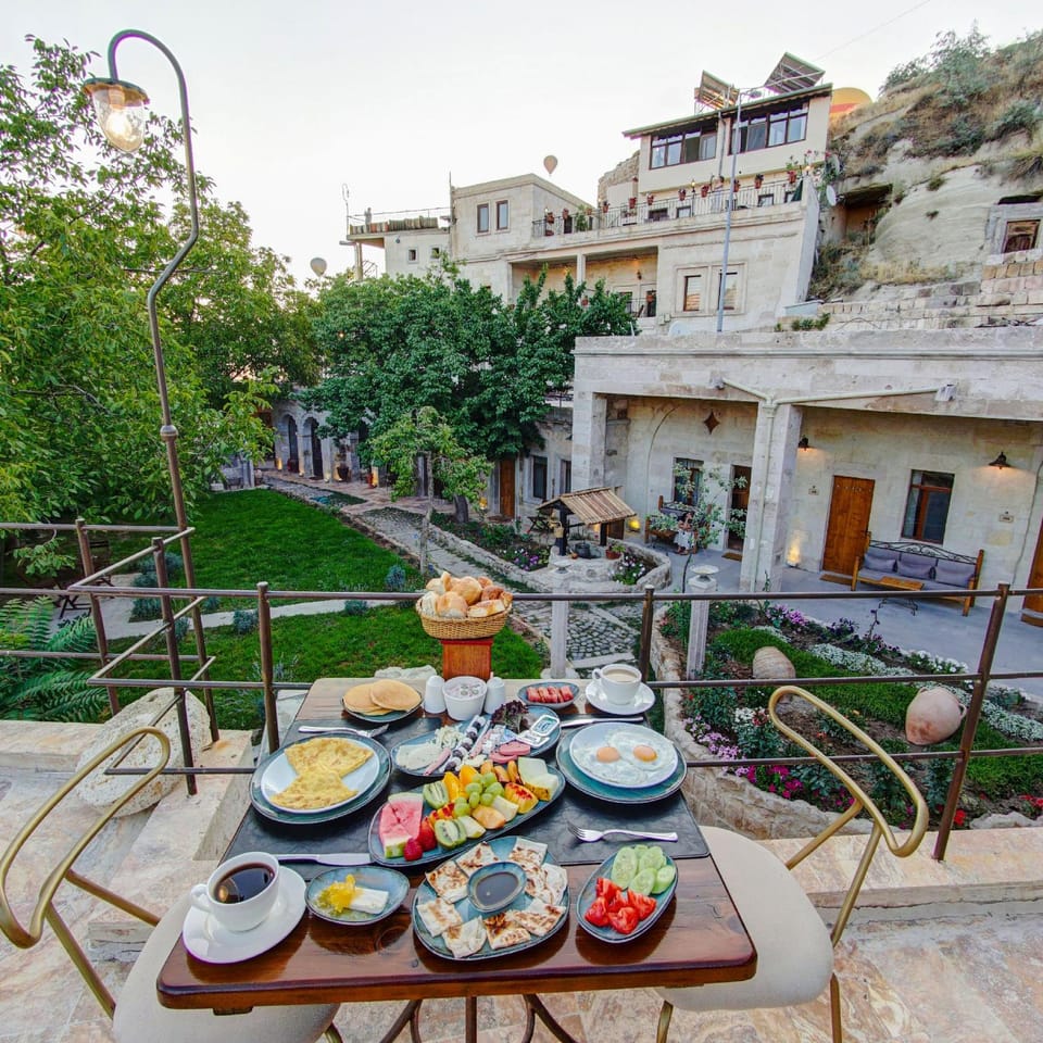 Sarnich Cave Suites Hotel in Turkey