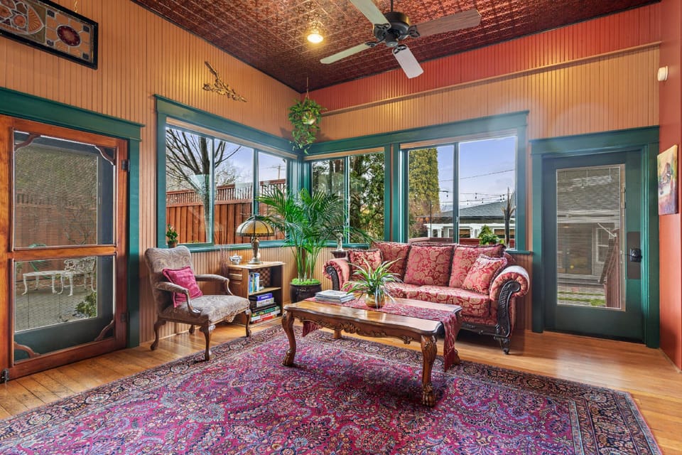 The Peerless Hotel Hotel in Ashland