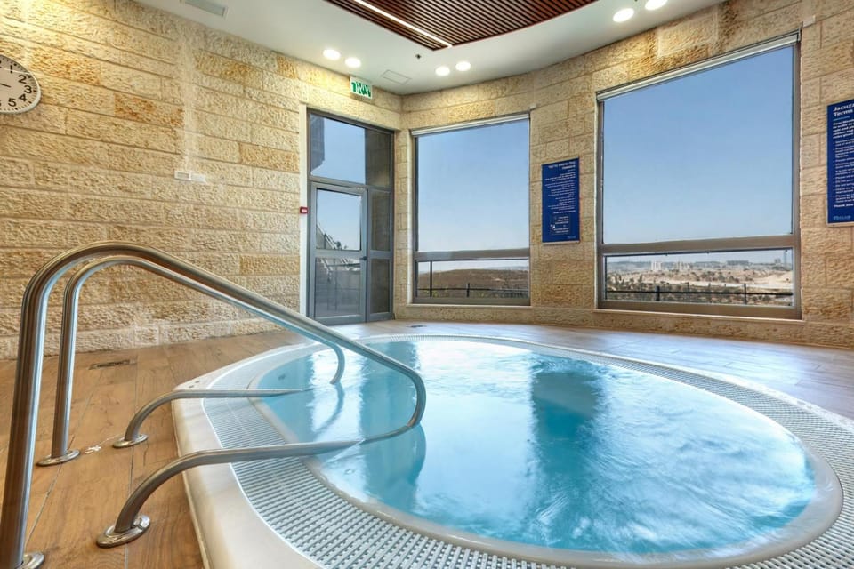 Ramat Rachel Resort Hotel in Jerusalem