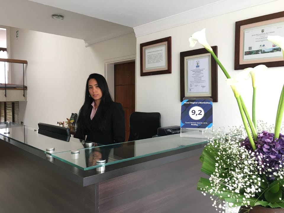 Regine's Manizales By Hoteles Confort 80 Hotel in Manizales