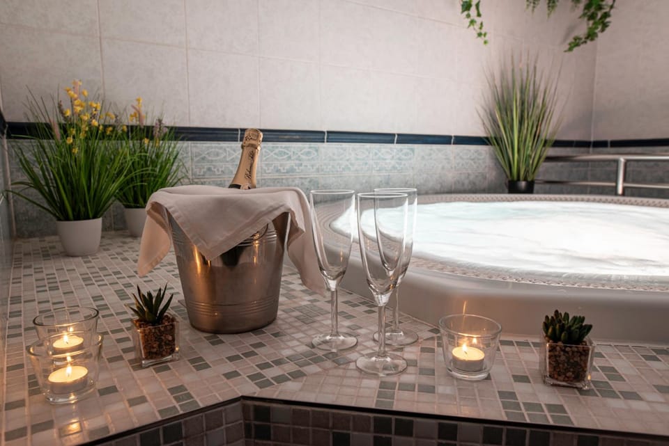 Hot tub
