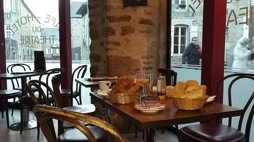 Cafe Hotel du Theatre Hotel in Brittany