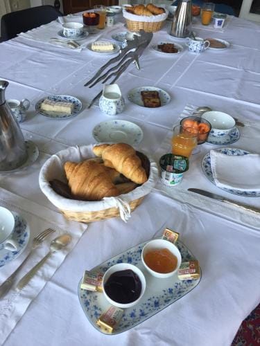 Chambres d'Hotes les Charmettes Hotel in Étretat