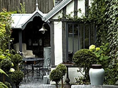 Au Grey d'Honfleur Hotel in Honfleur