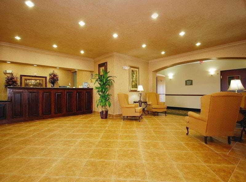 Best Western Cresson Inn Hotel in Texas