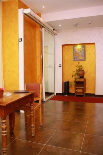 Hotel Le Commerce Hotel in Piedmont