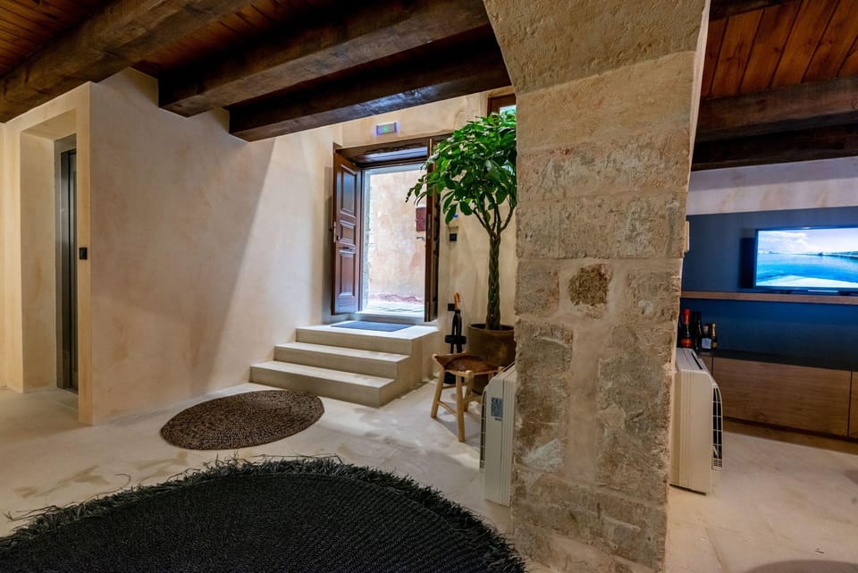 Oniros Residenza Vecchia Apartment hotel in Chania