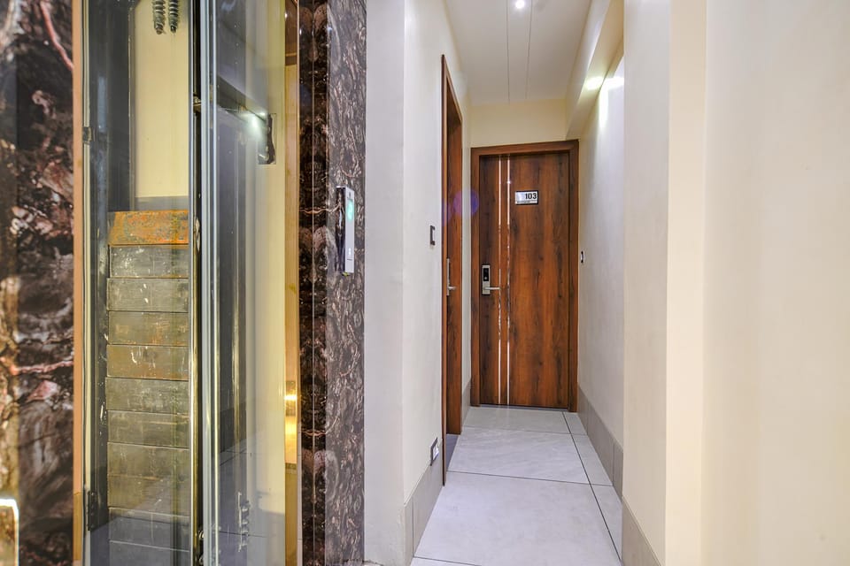 FabHotel Benchmark Hotel in India