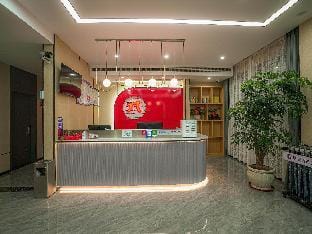 Pai Hotel Yangzhou Gaoyou Shimao Shopping Center Hotel in Jiangsu