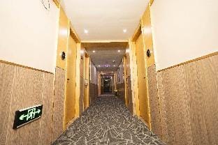 7 Days Premium Hotel Yangzhou Jiangdu Jinying Plaza Hotel in Jiangsu