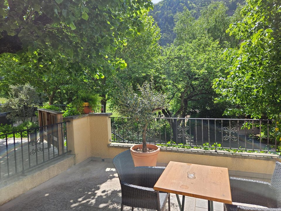 Hotel Le Mont Barral Hotel in Provence-Alpes-Côte d'Azur